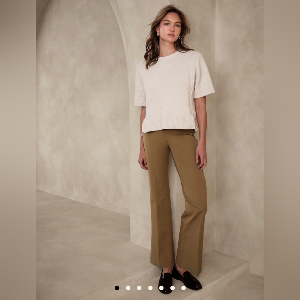 Women's Banana Republic Sloan Bootcut Pant, Size 4 Petite, NWT